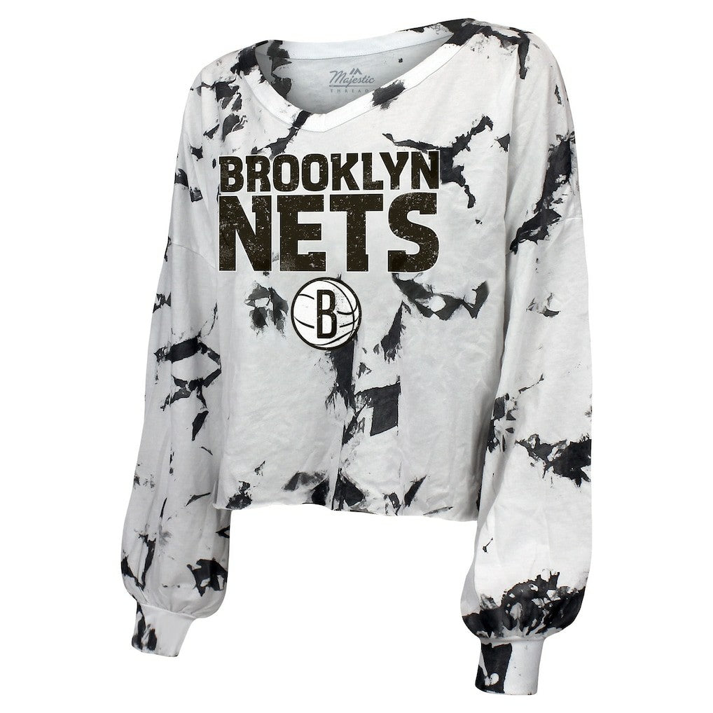NBA - Brooklyn Nets Majestic Threads Women's Aquarius Tie-Dye Cropped V-Neck Long Sleeve T-Shirt - White/Black