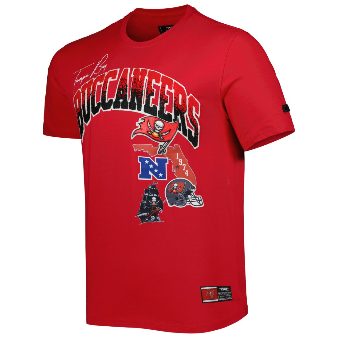 Tampa Bay Buccaneers Pro Standard Hometown Collection T-Shirt Red - NFL