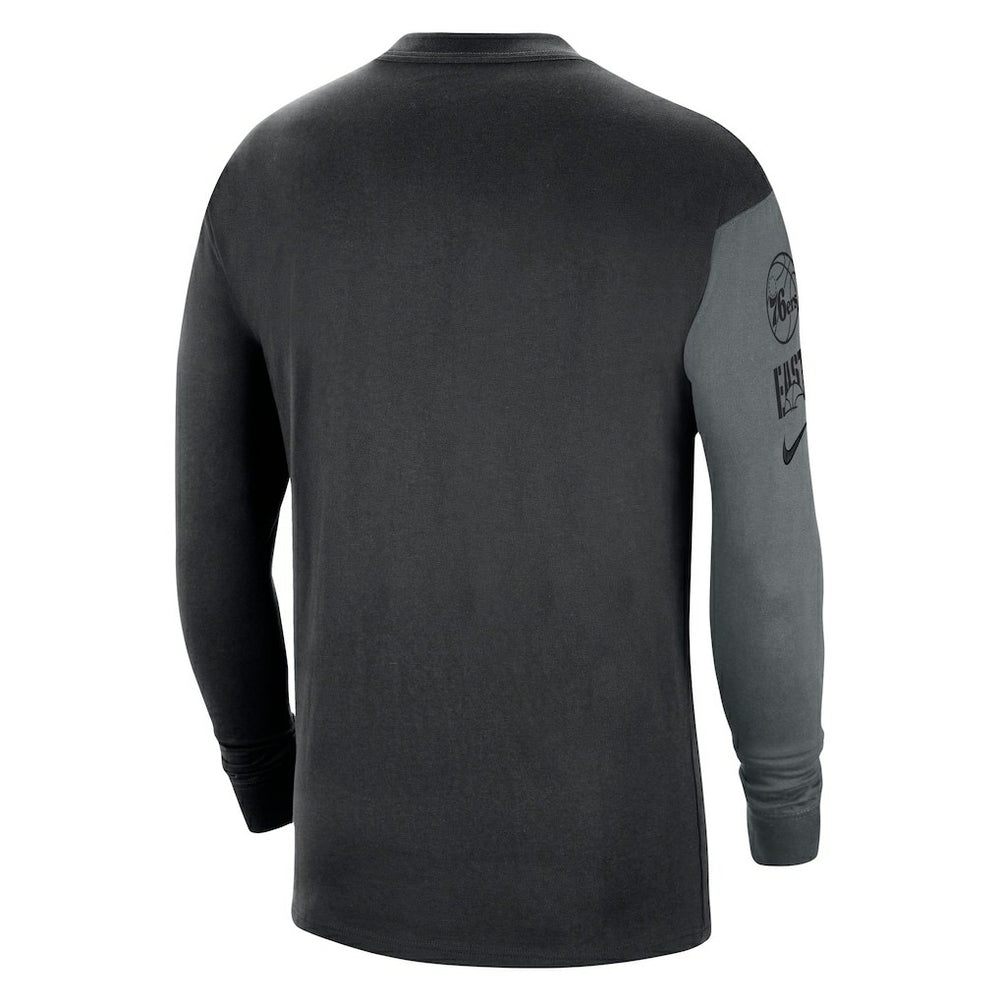 Nike - Philadelphia 76ers Courtside Versus Flight MAX90 Long Sleeve T-Shirt - Black
