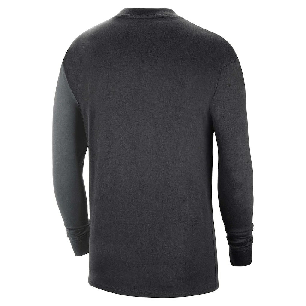 Nike - Dallas Mavericks Courtside Versus Flight MAX90 Long Sleeve T-Shirt - Black