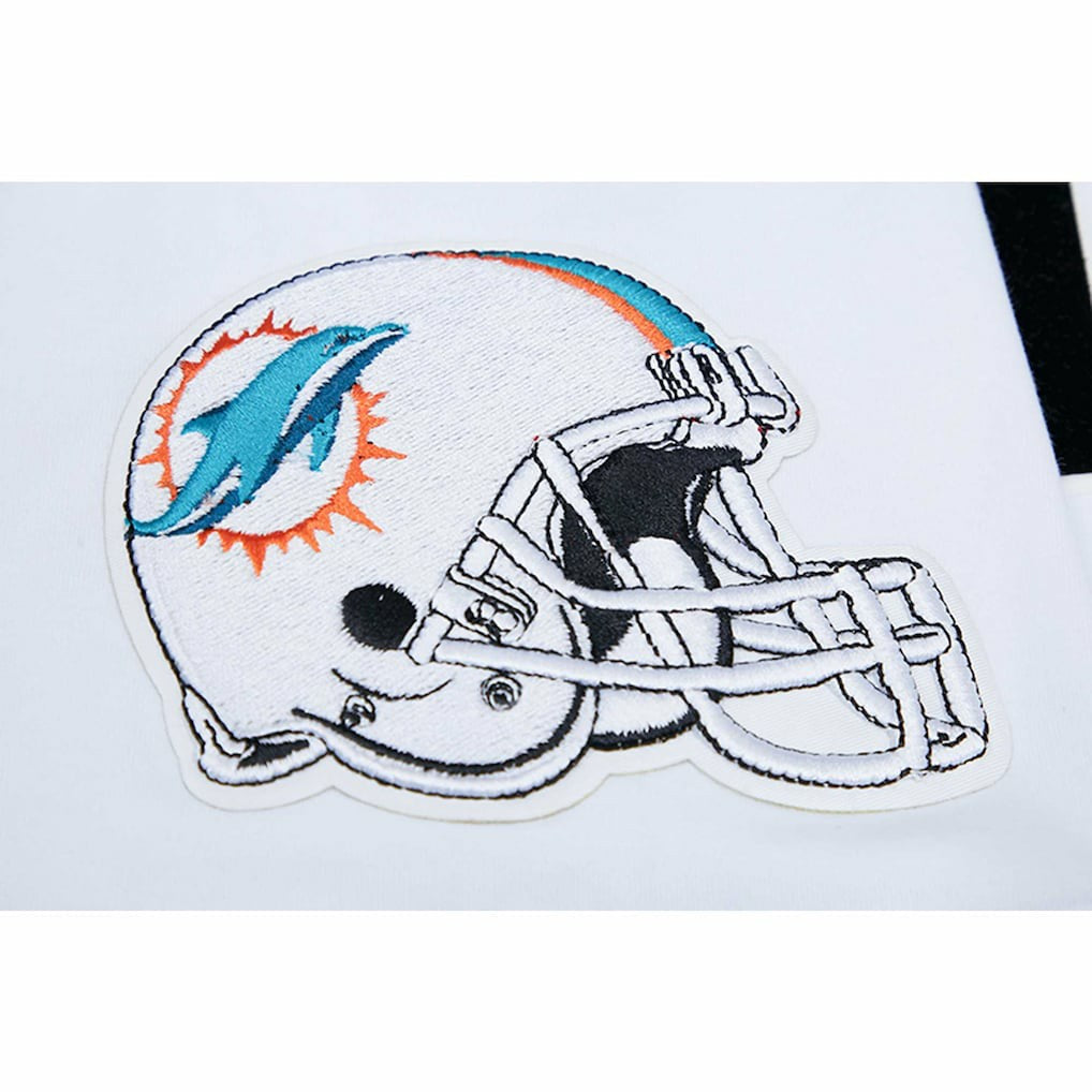 Tyreek Hill Miami Dolphins Pro Standard Player Name & Number Hoodie T-Shirt White - NFL