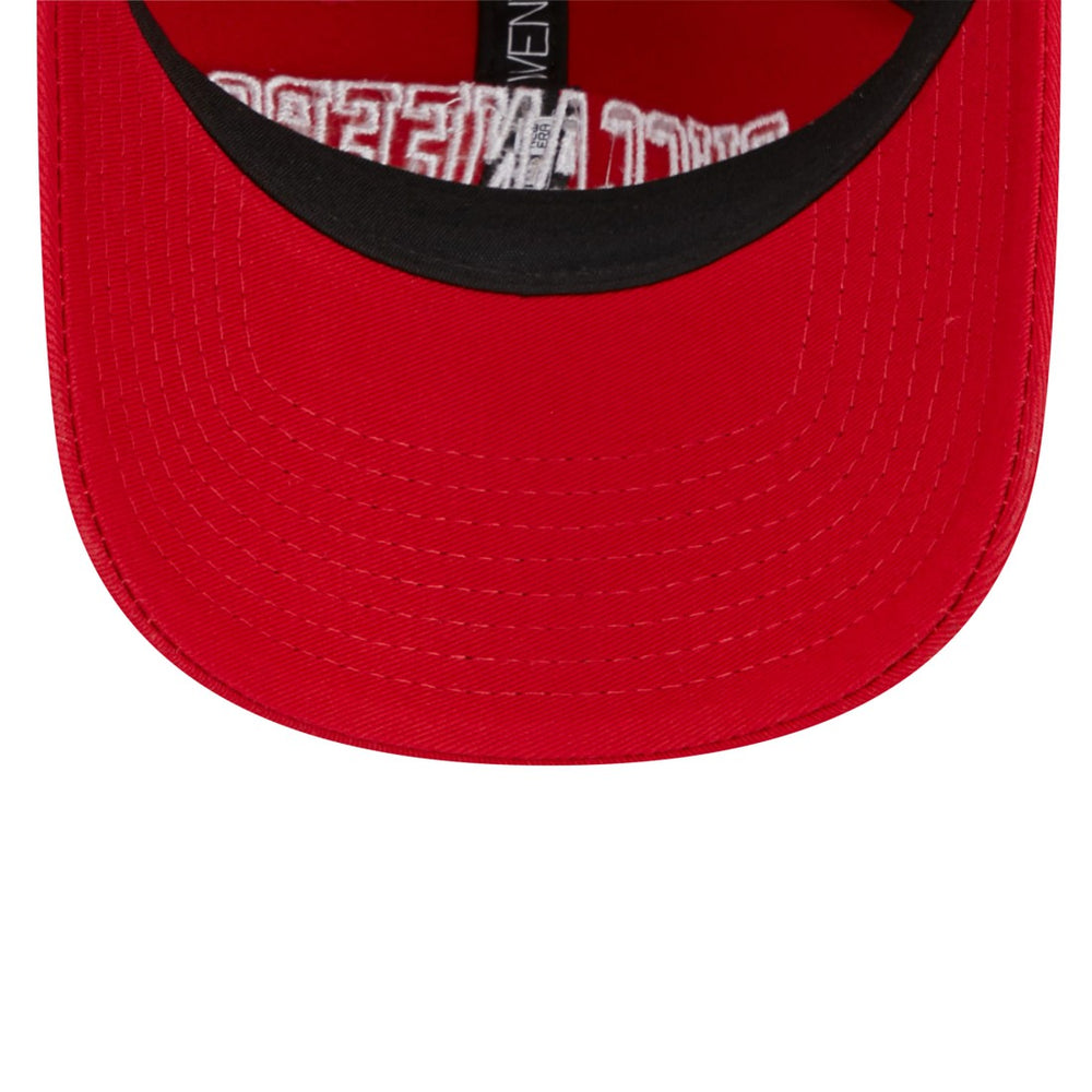 Tampa Bay Buccaneers New Era Women's Collegiate 9TWENTY Adjustable Hat Red - NFL