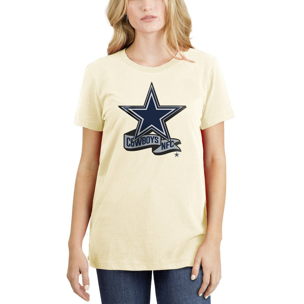 Dallas Cowboys New Era Women's Chrome Sideline T-Shirt Cream - NFL