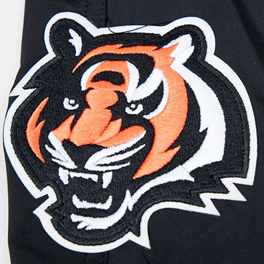 Cincinnati Bengals Pro Standard Woven Shorts Black - NFL