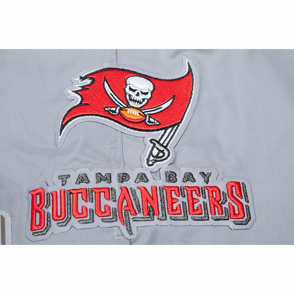 Tampa Bay Buccaneers Pro Standard Woven Shorts Pewter - NFL