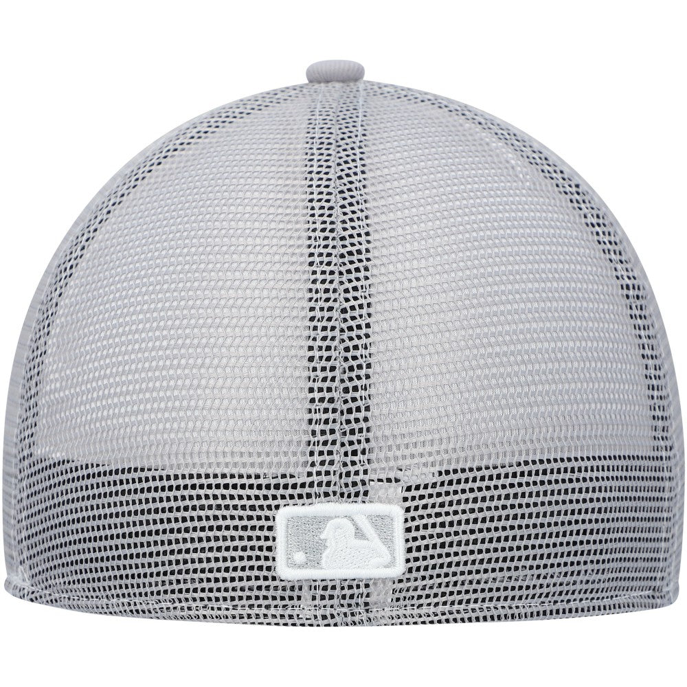 Milwaukee Brewers New Era 2023 On-Field Batting Practice 59FIFTY Fitted Hat Lifestyle