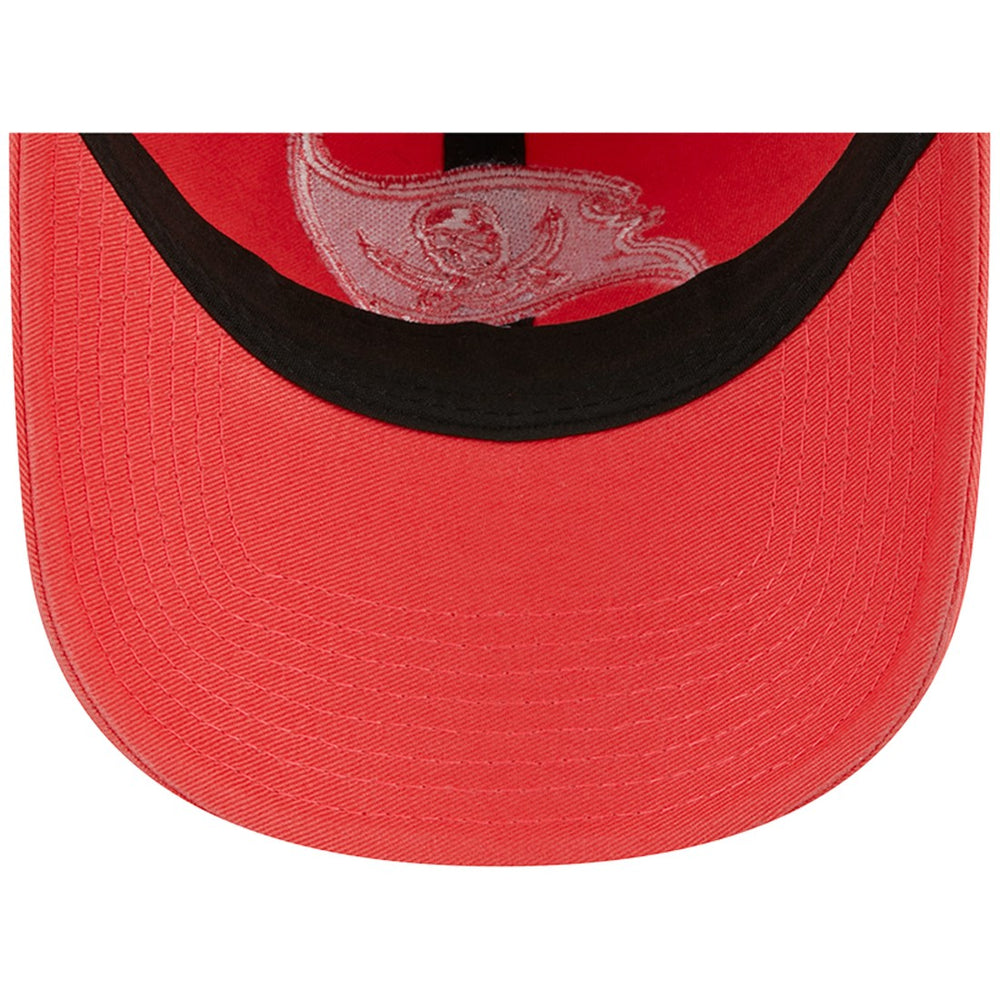 Tampa Bay Buccaneers New Era Core Classic 2.0 Brights 9TWENTY Adjustable Hat Red - NFL