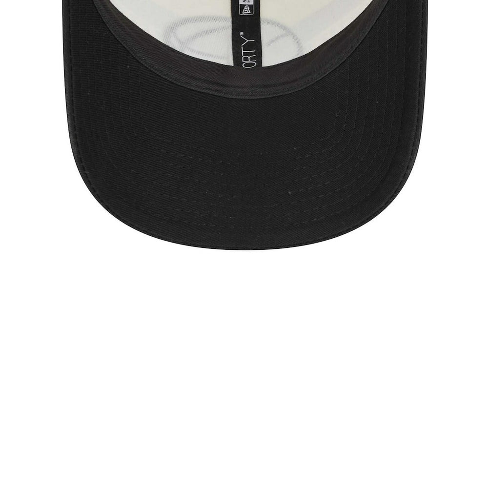 New Era - Brooklyn Nets Stripes 9FORTY Trucker Snapback Hat - Black