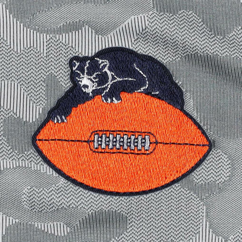 Chicago Bears Antigua Brigade Throwback Quarter-Zip Top Gray - NFL