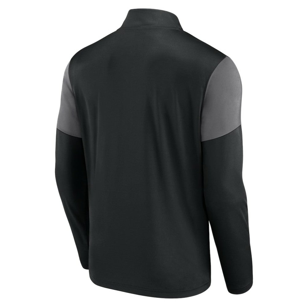 San Francisco Giants Fanatics Logo Quarter-Zip Top Lifestyle