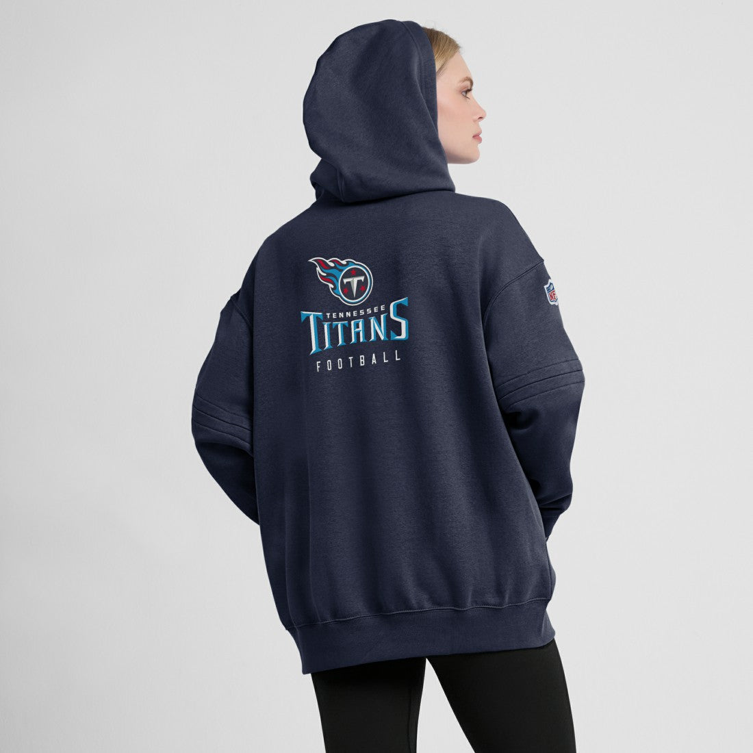 Tennessee Titans Women's 2023 Sideline Club Fleece Pullover Hoodie Navy - Nike