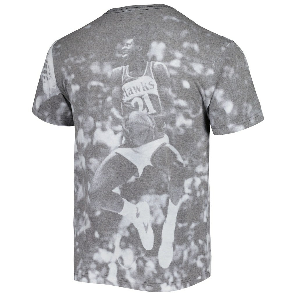 Mitchell & Ness - Dominique Wilkins Atlanta Hawks Above The Rim T-Shirt - Heather Gray