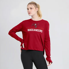 Tampa Bay Buccaneers Women's Modest Crop Performance Long Sleeve T-Shirt Red - Nike