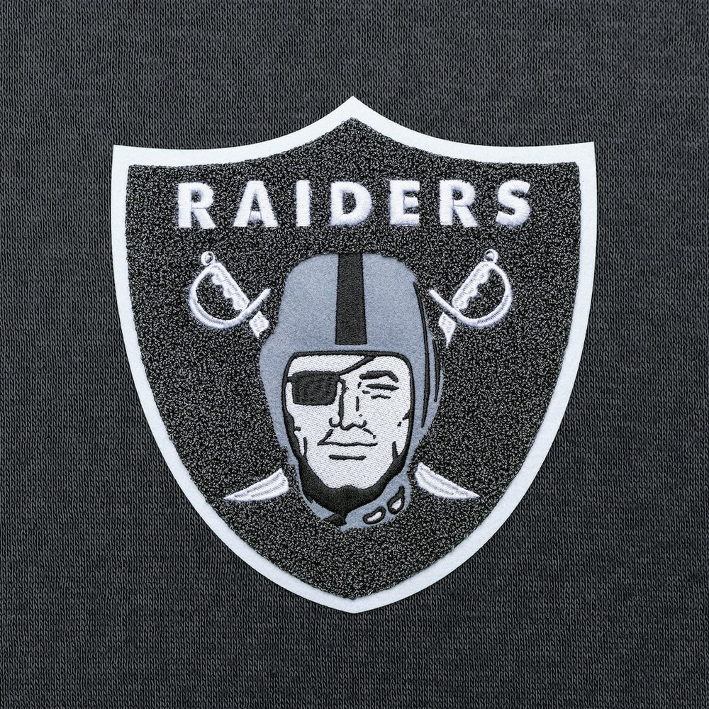 Las Vegas Raiders Antigua Victory Chenille Pullover Hoodie Charcoal - NFL