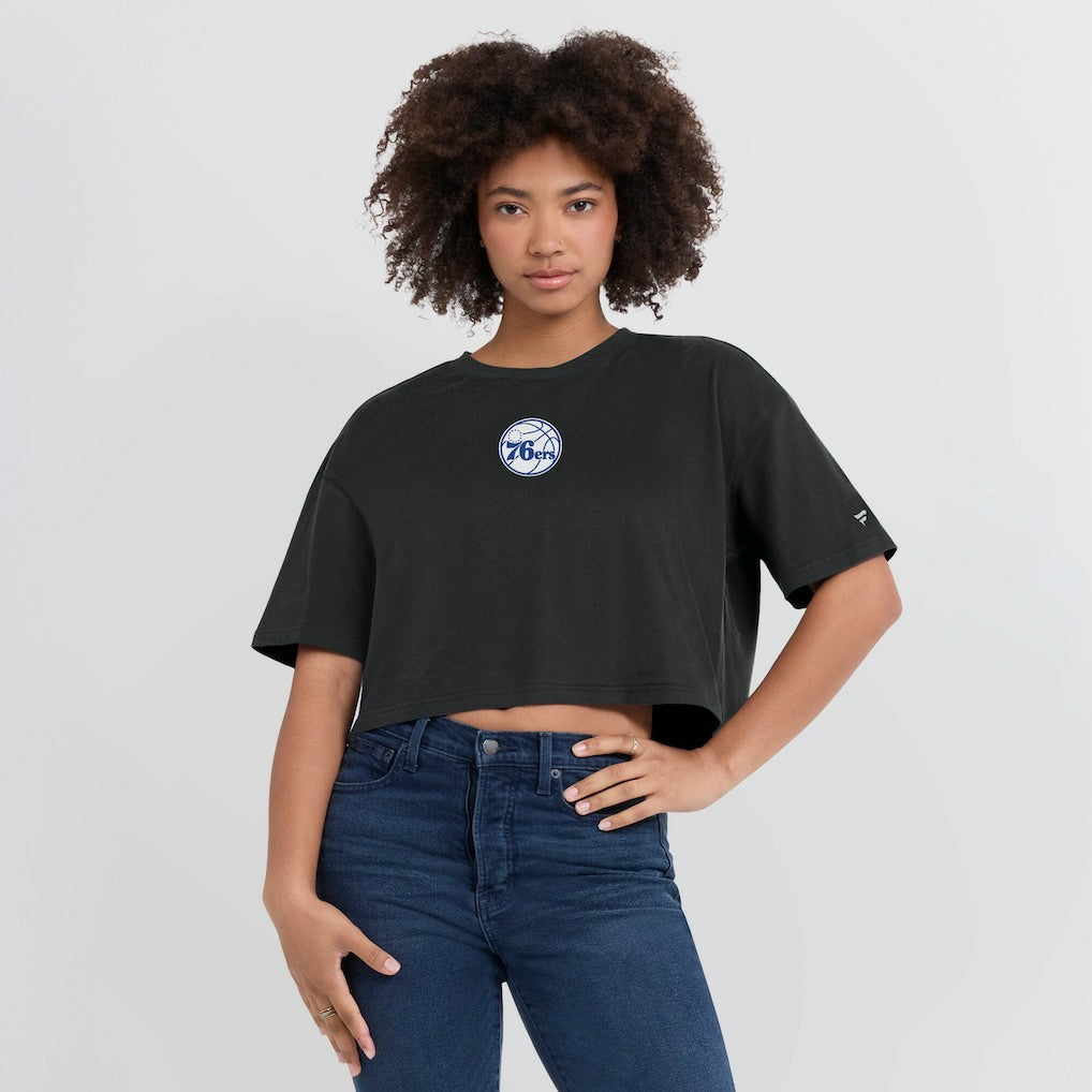 Fanatics - Philadelphia 76ers Women's Elements Super Soft Boxy Cropped T-Shirt - Black