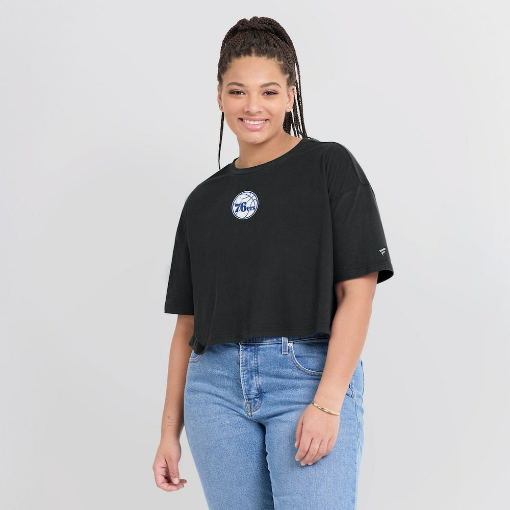Fanatics - Philadelphia 76ers Women's Elements Super Soft Boxy Cropped T-Shirt - Black