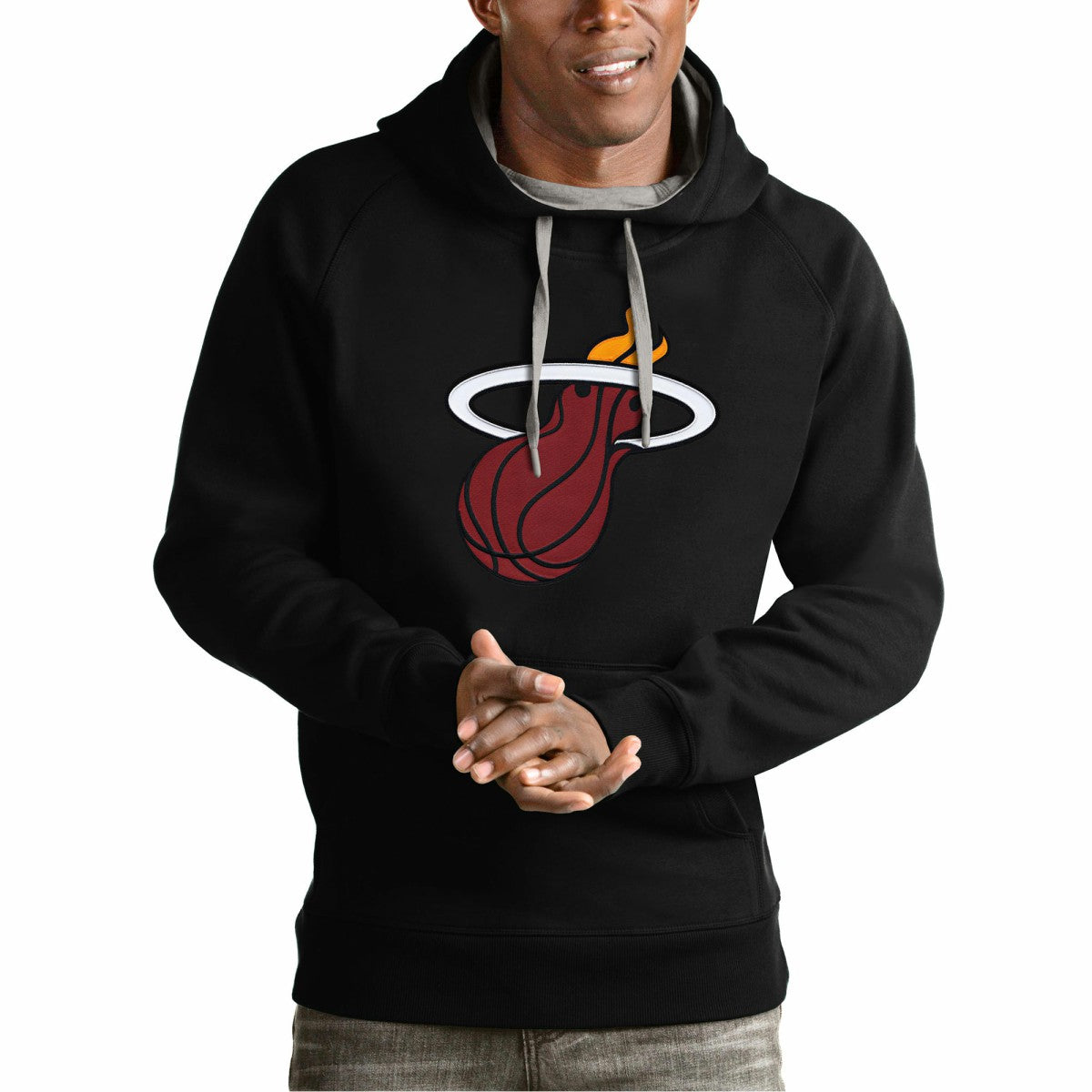 NBA - Miami Heat Antigua Team Logo Victory Pullover Hoodie - Black