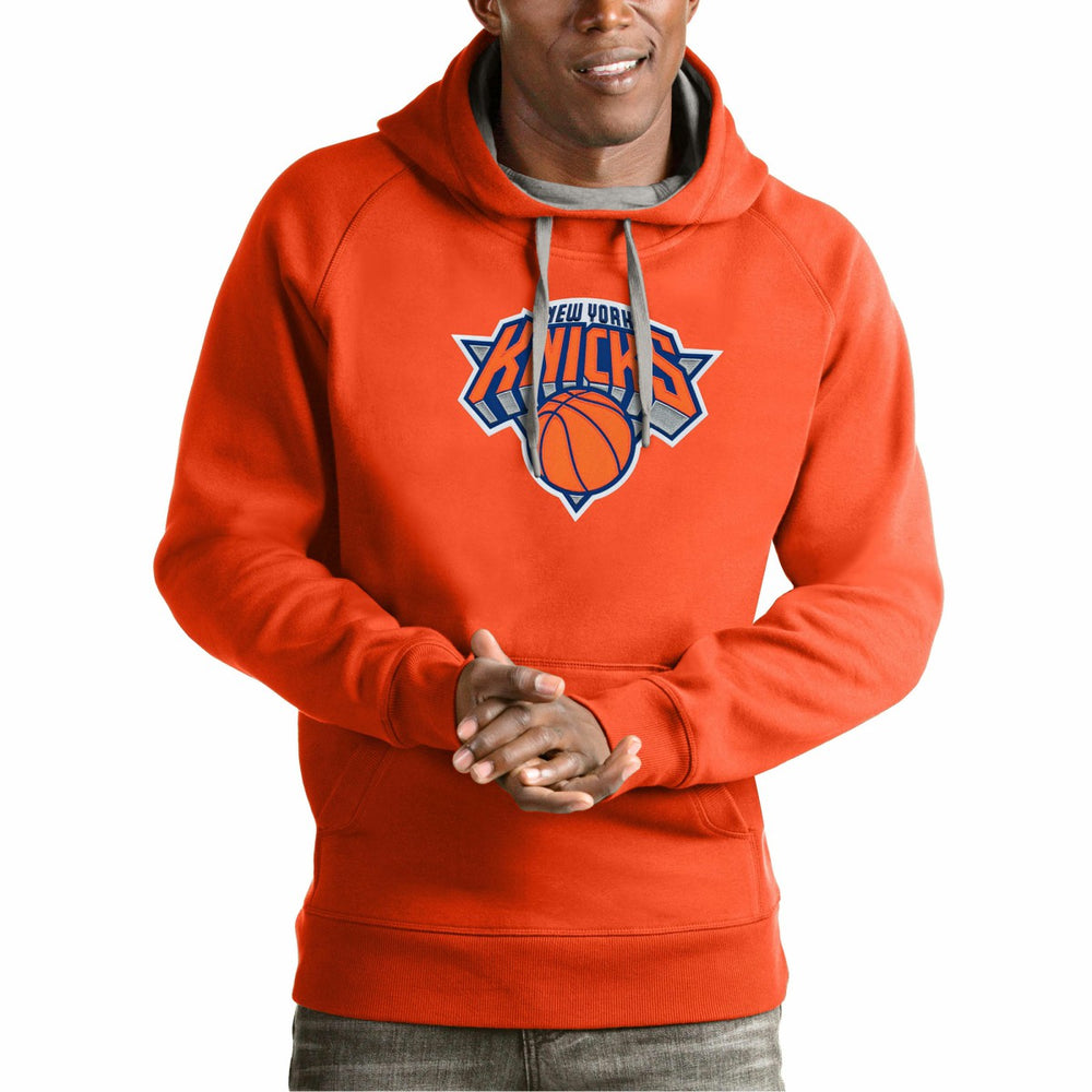 NBA - New York Knicks Antigua Team Logo Victory Pullover Hoodie - Orange