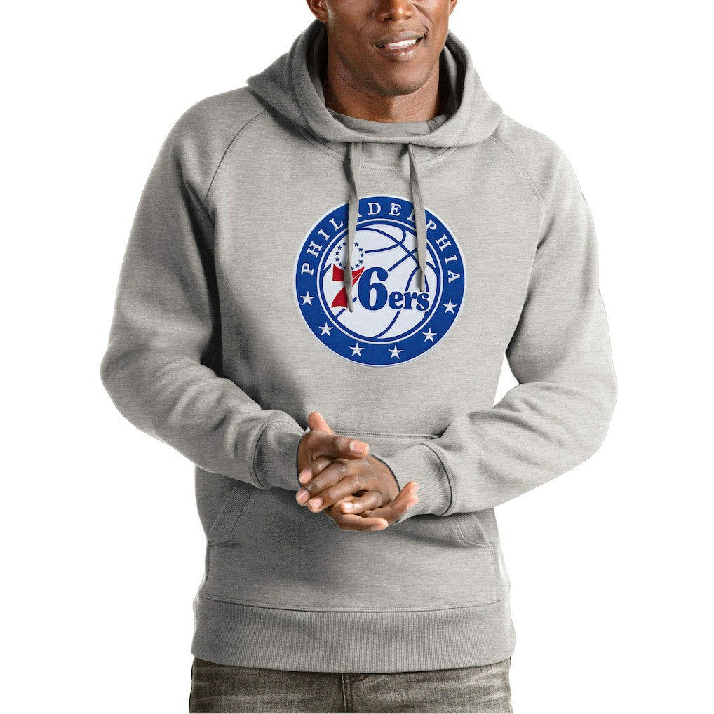 NBA - Philadelphia 76ers Antigua Team Logo Victory Pullover Hoodie - Heather Gray