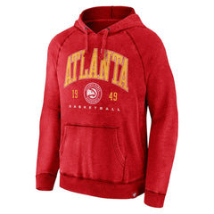 Fanatics - Atlanta Hawks Foul Trouble Snow Wash Raglan Pullover Hoodie - Heather Red