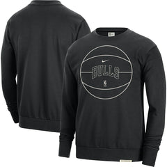 Nike - Chicago Bulls 2023/24 Authentic Standard Issue Travel Performance Pullover Sweatshirt - Black