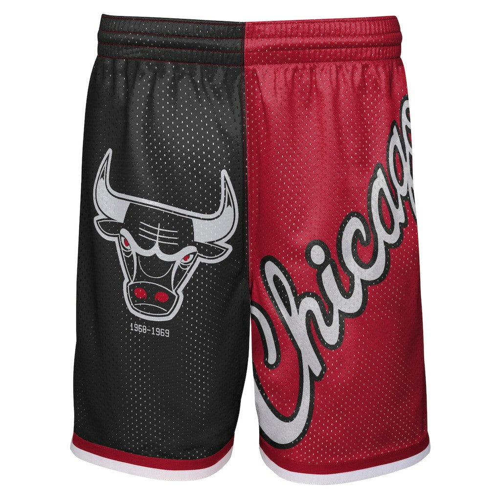 Mitchell & Ness - Chicago Bulls Youth Hardwood Classics Big Face 5.0 Shorts - Black/Red