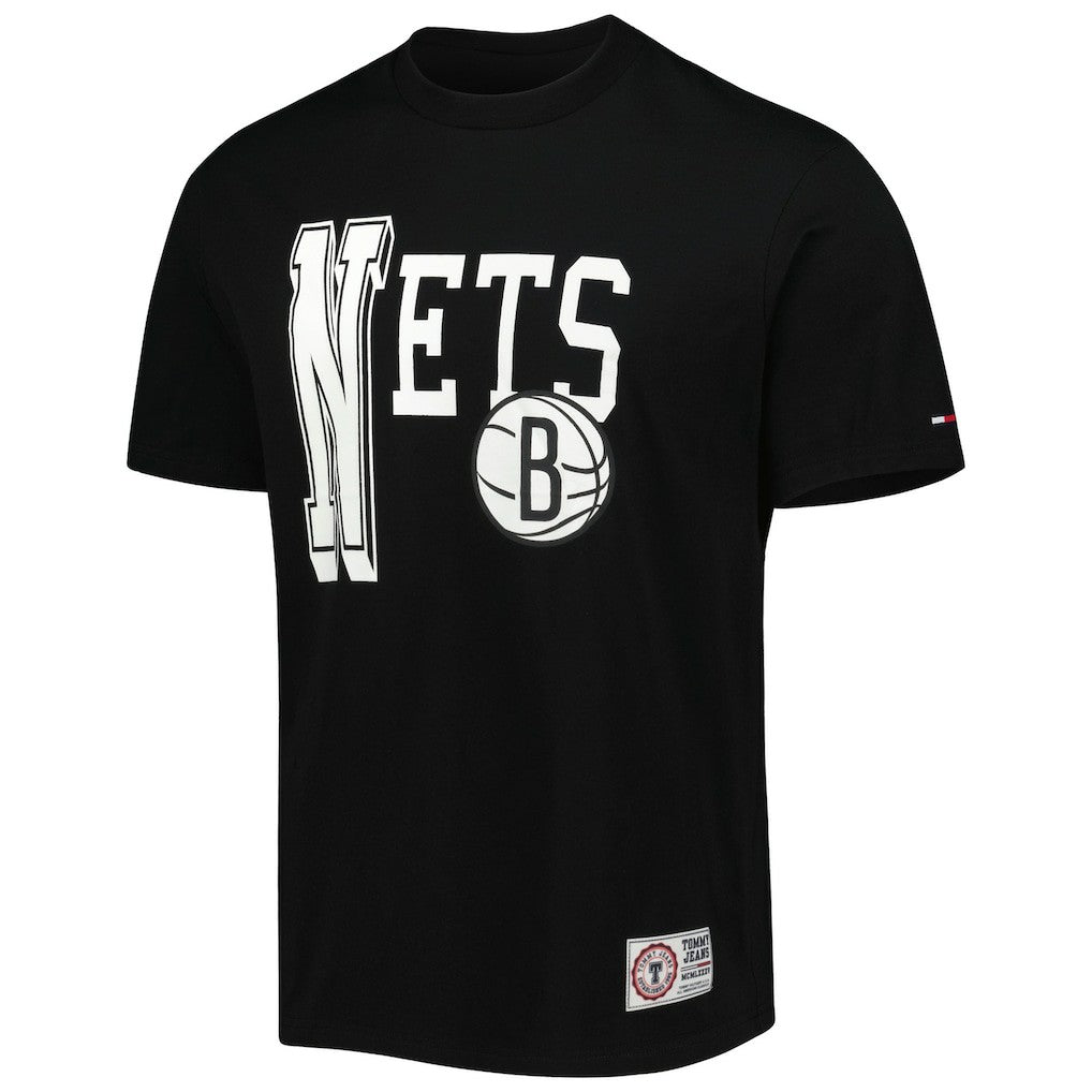 NBA - Brooklyn Nets Tommy Jeans Mel Varsity T-Shirt - Black