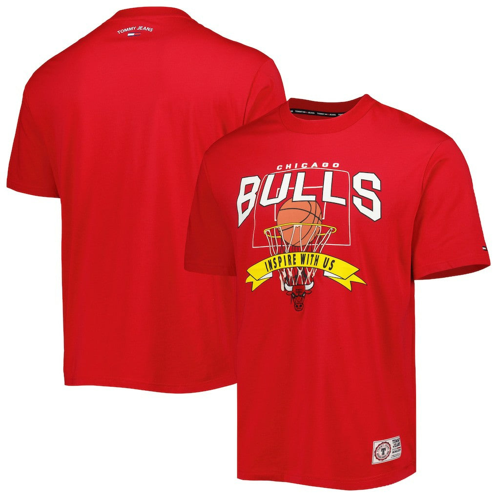 NBA - Chicago Bulls Tommy Jeans Tim Backboard T-Shirt - Red