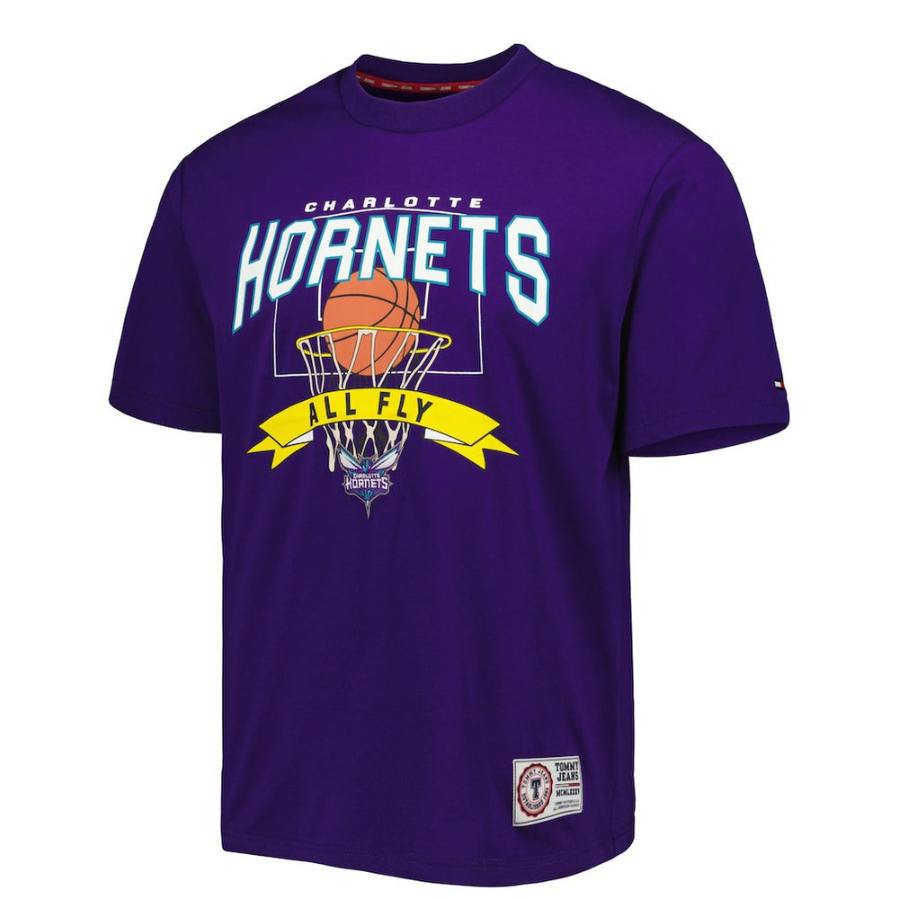 NBA - Charlotte Hornets Tommy Jeans Tim Backboard T-Shirt - Purple