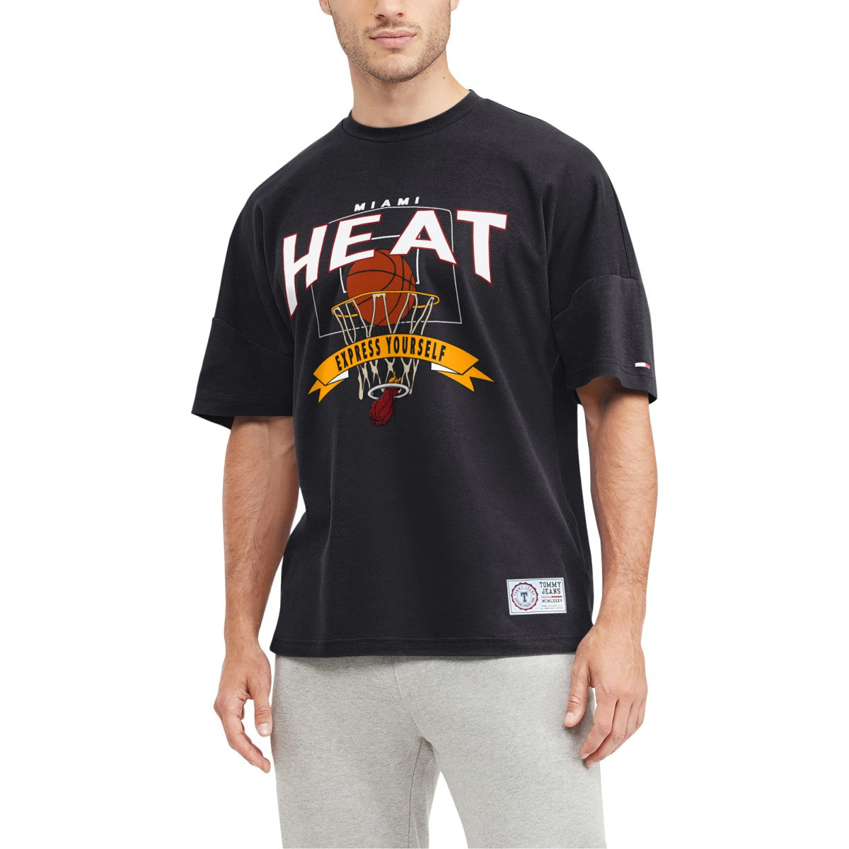 NBA - Miami Heat Tommy Jeans Tim Backboard T-Shirt - Black