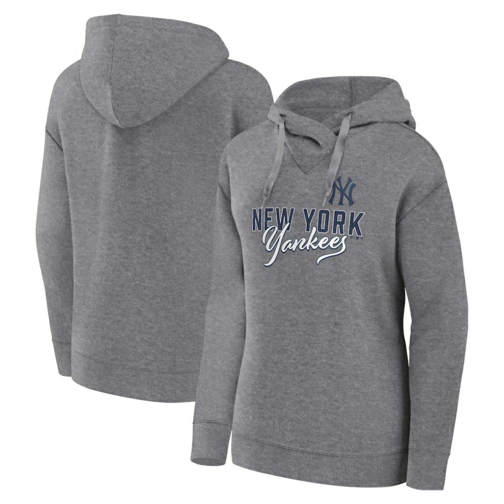Profile New York Yankees Women's Plus Size Pullover Hoodie Clearance