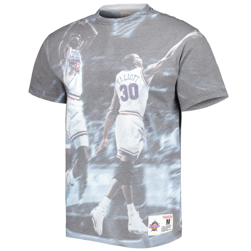 Mitchell & Ness - San Antonio Spurs Above the Rim Graphic T-Shirt