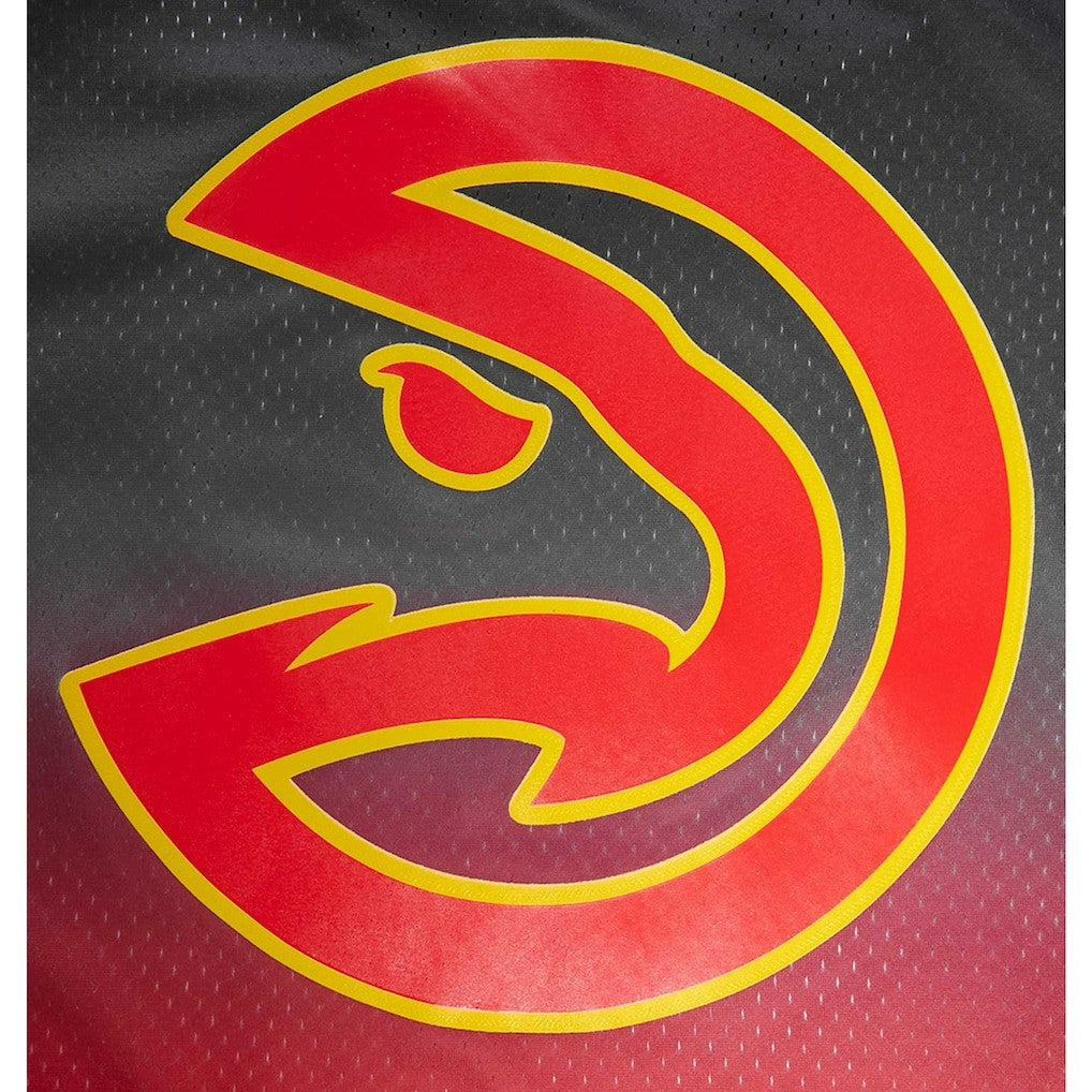 NBA - Trae Young Atlanta Hawks Post Ombre Name & Number T-Shirt - Black/Red