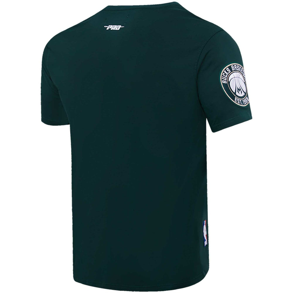NBA - Giannis Antetokounmpo, Jrue Holiday, Khris Middleton Milwaukee Bucks Pro Standard Multi Lineup T-Shirt - Hunter Green