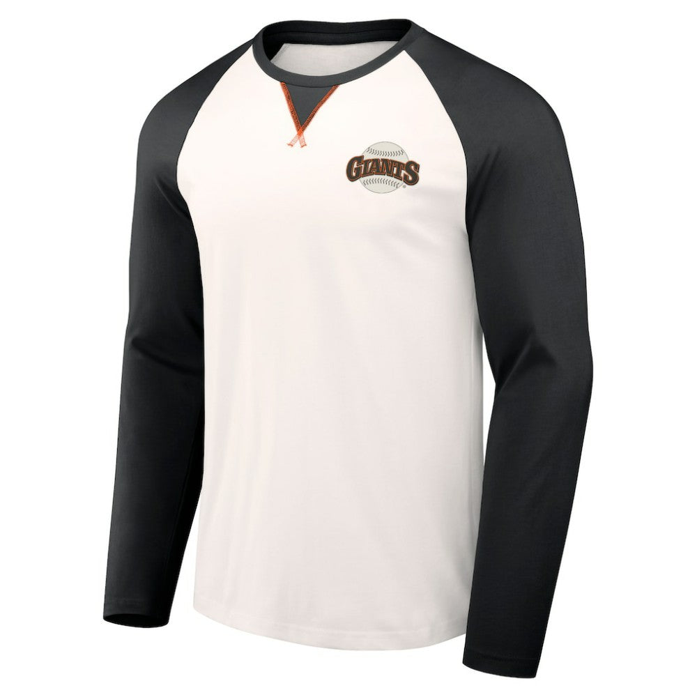 San Francisco Giants Darius Rucker Collection by Fanatics Team Color Raglan T-Shirt Lifestyle