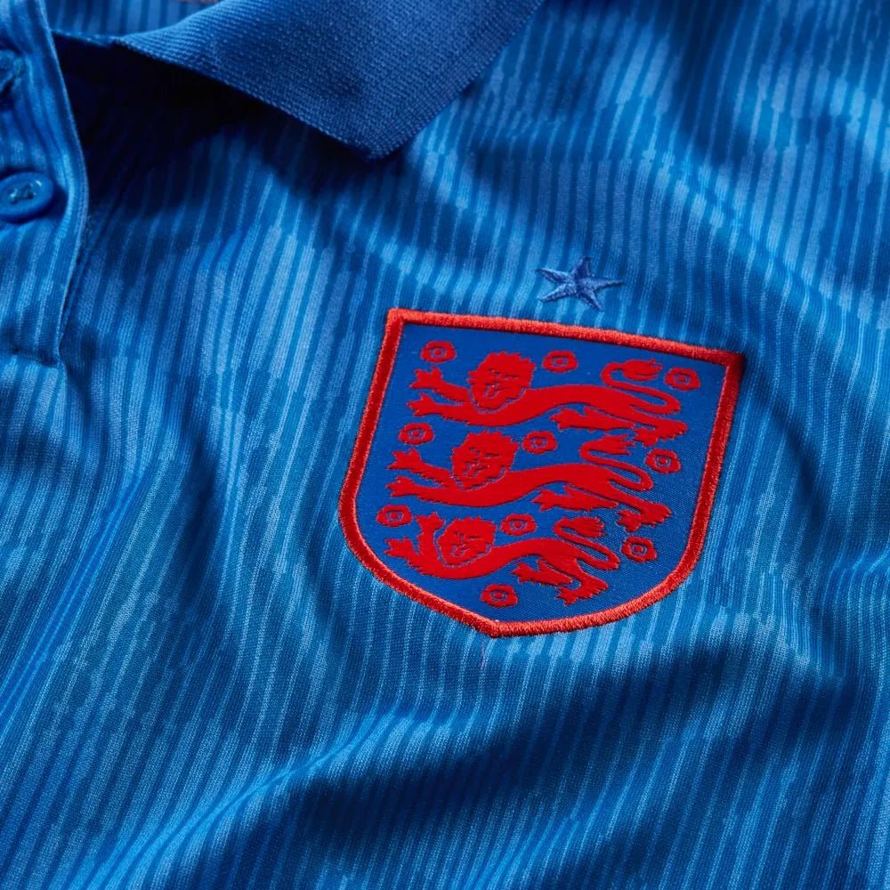 2020-21 England WOMENS Away Soccer Jersey - Blue-Red | Nike Sports