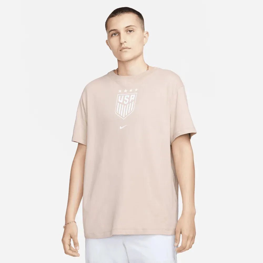2023-24 USA Women's 4 Star Crest Tee | Nike Sale