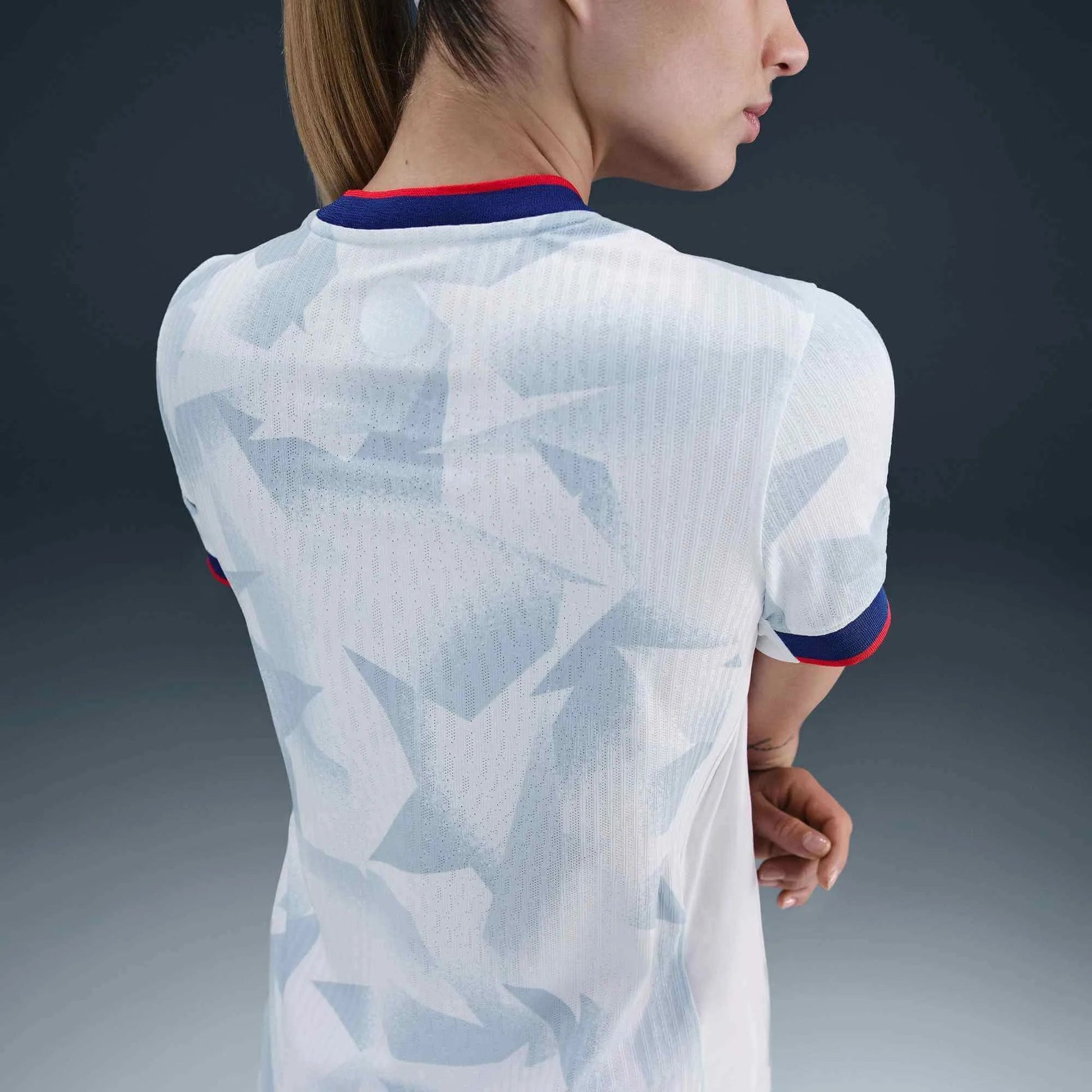 2025 USA Women's 4-Star Authentic Home Soccer Jersey | Nike Online