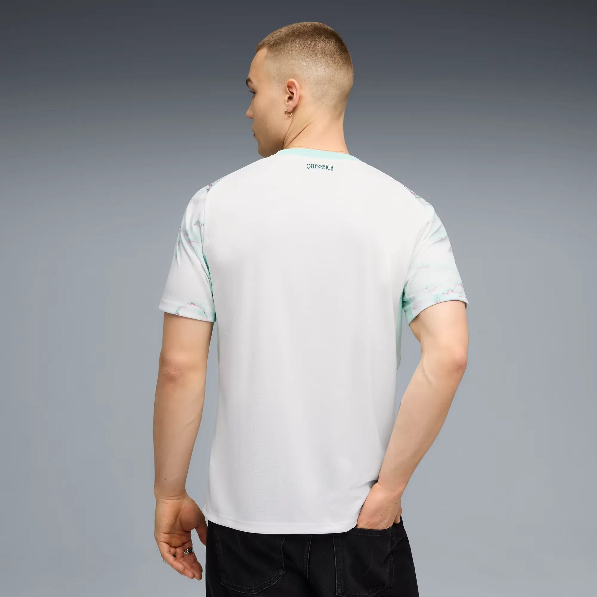 2026 Austria Men's Stadium Away Soccer Jersey | Puma Sports