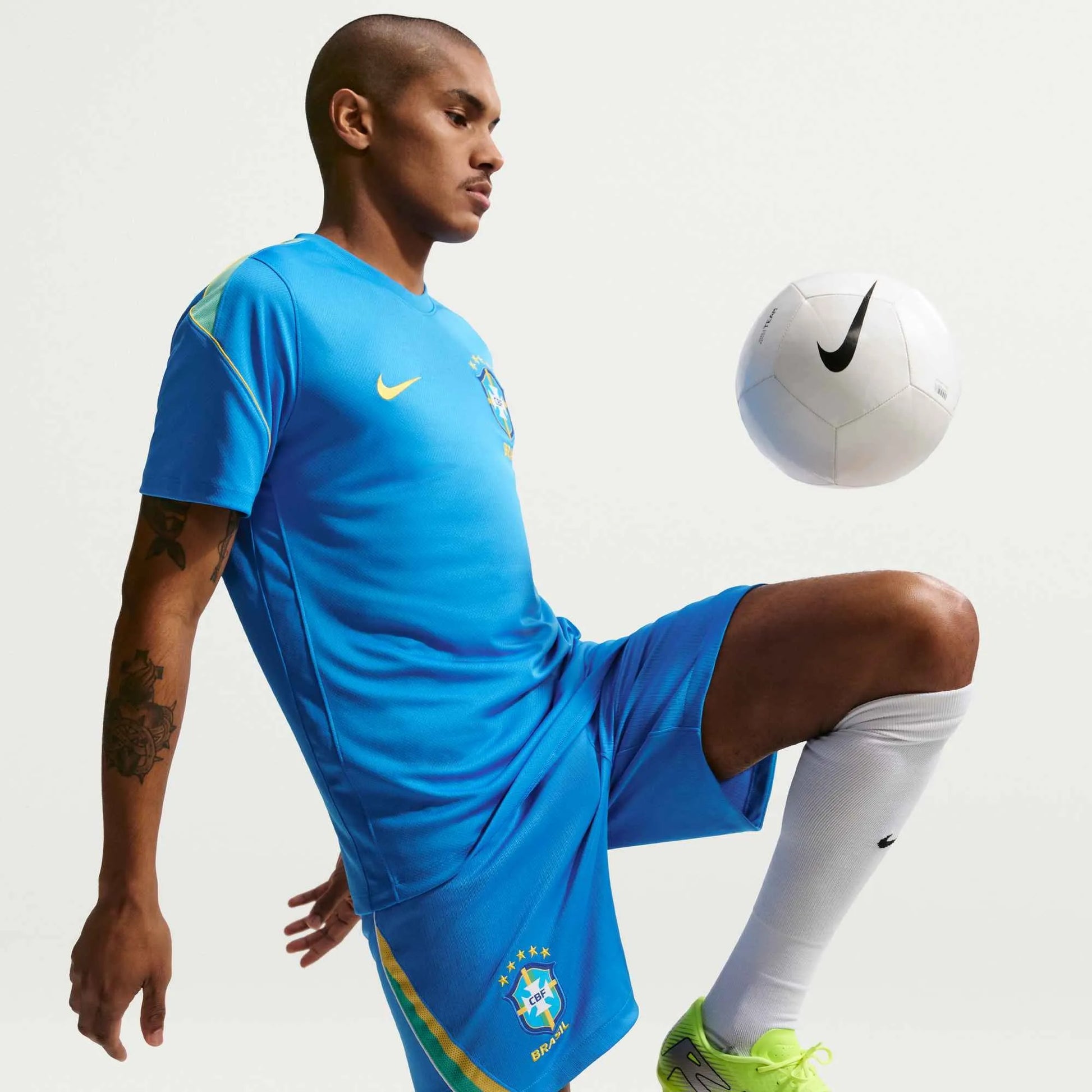 2026-27 Brazil Men's Stadium Home Shorts | Nike Online