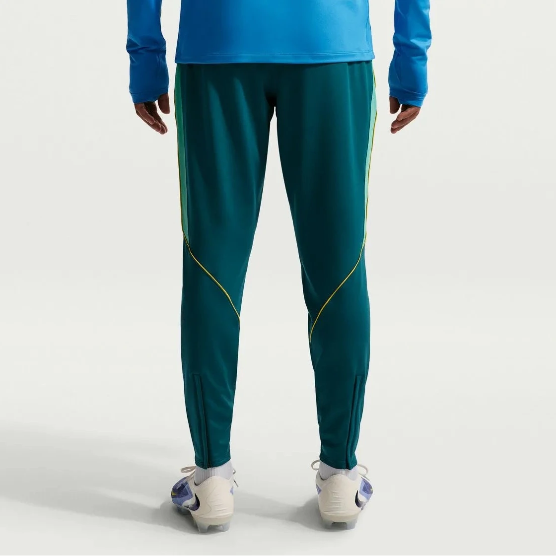 2026-27 Brazil Men's Strike KPZ Pants | Nike Sale