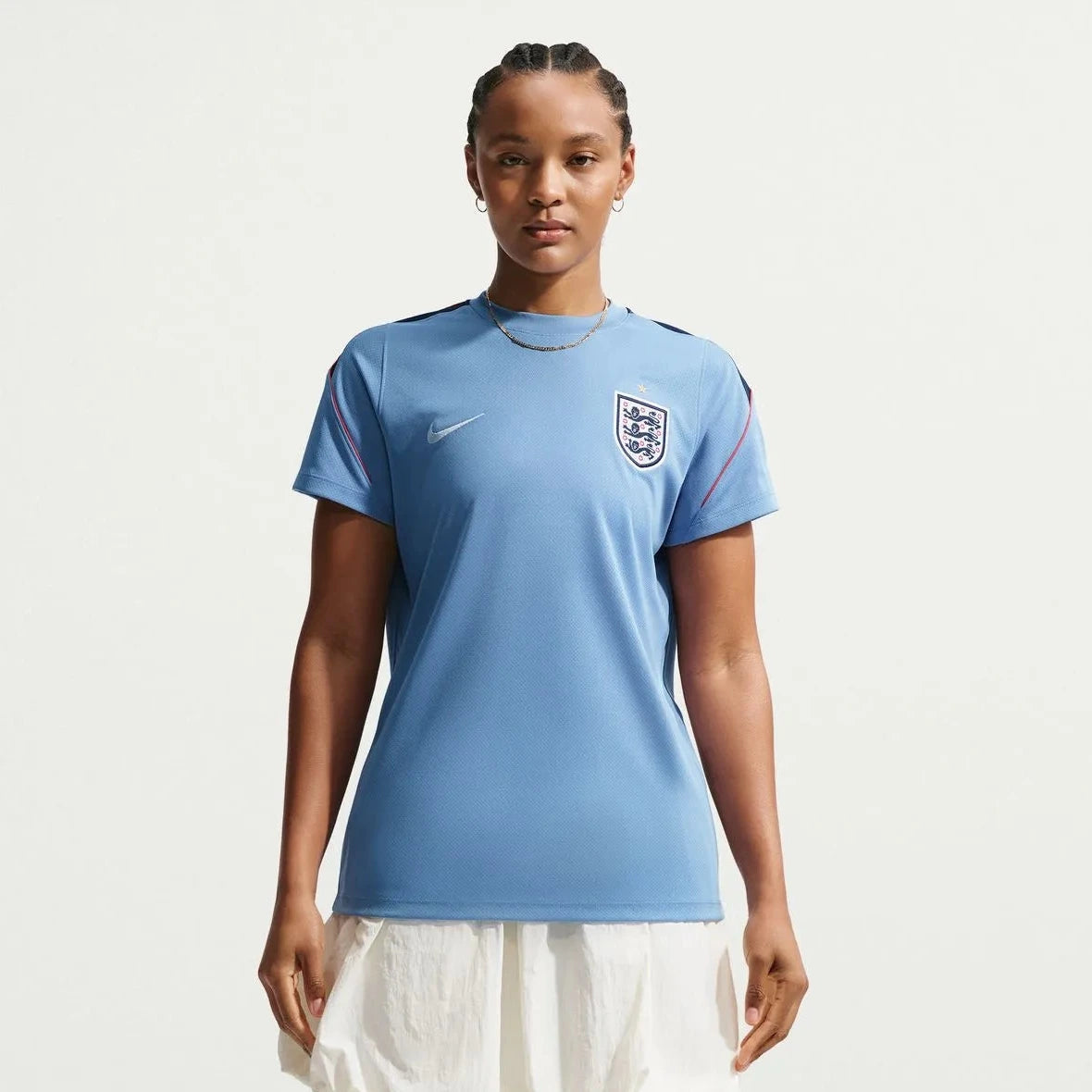 2026-27 England Women's Strike Top | Nike Outlet