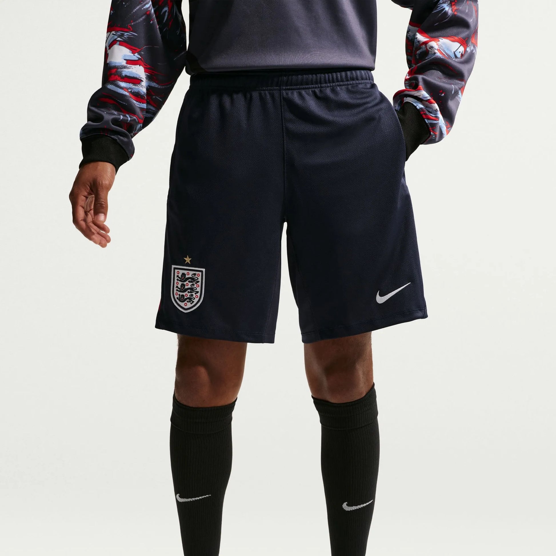 2026-27 England Men's Strike KZ Shorts | Nike Sale
